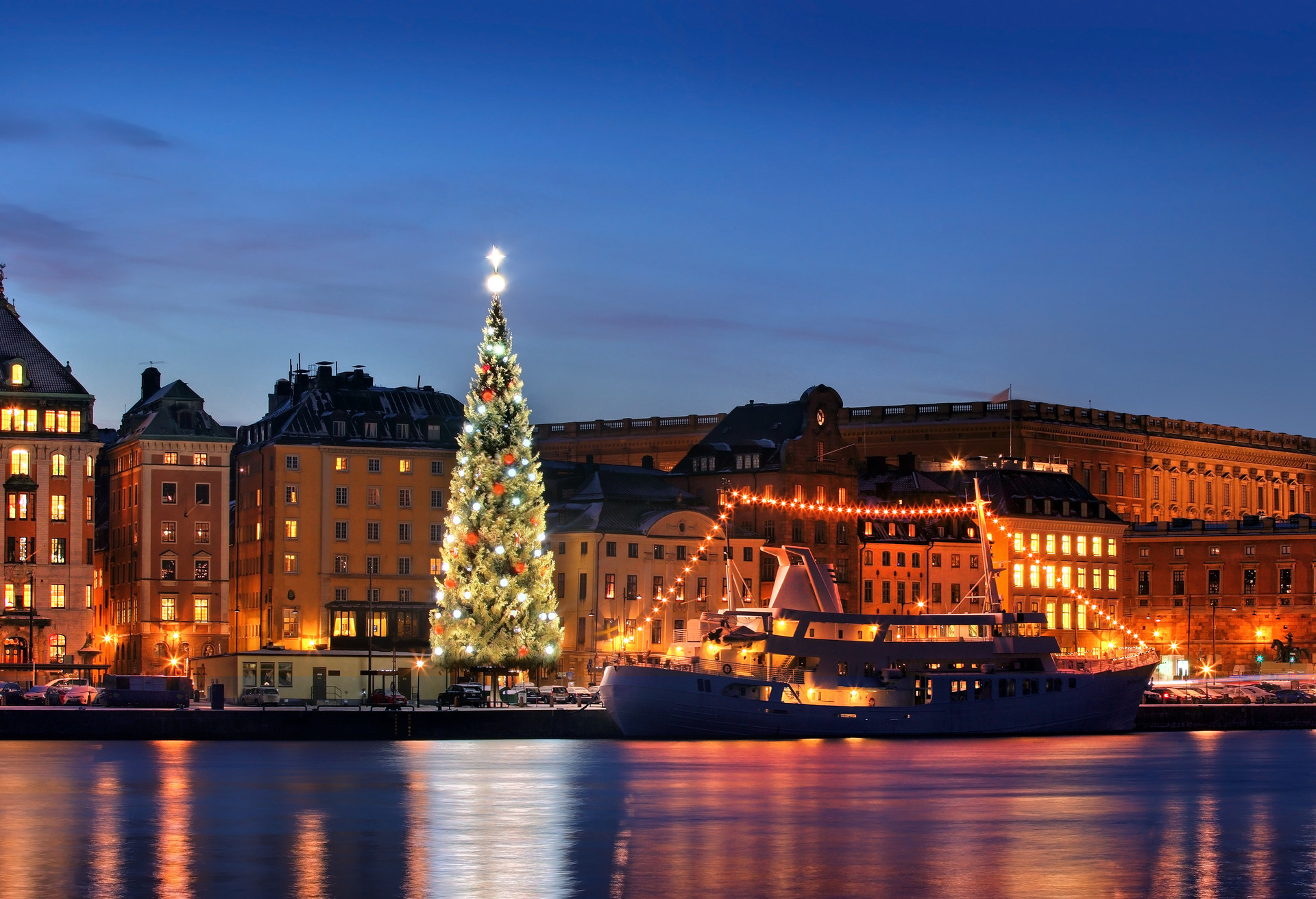 .Stockholms old city with christmas tree