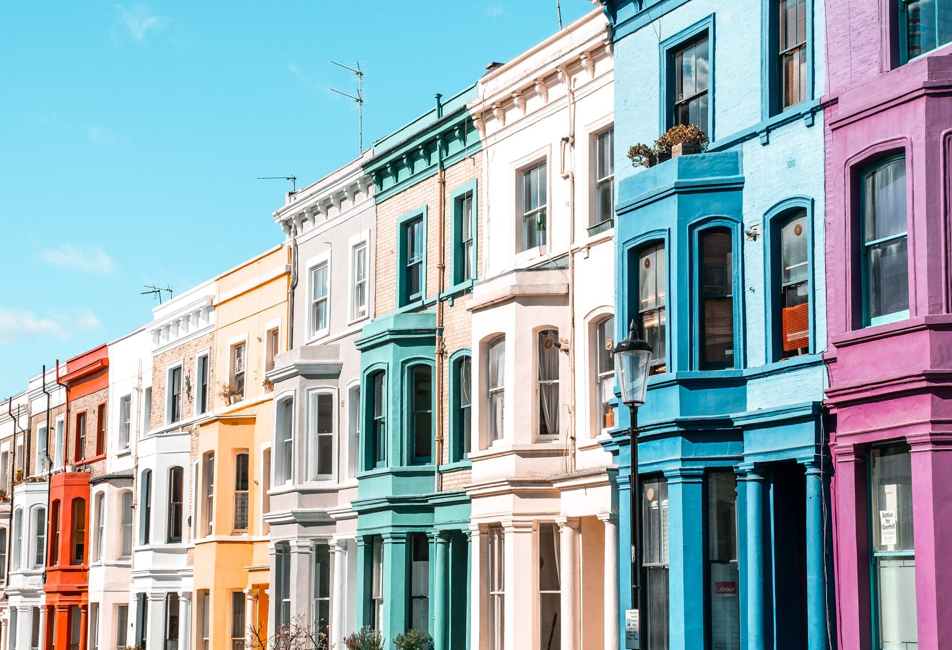Notting Hill London, Colourful houses of Notting Hill in London; Shutterstock ID 1823966261; purchase_order: ; job: KAYAK; client: ; other: