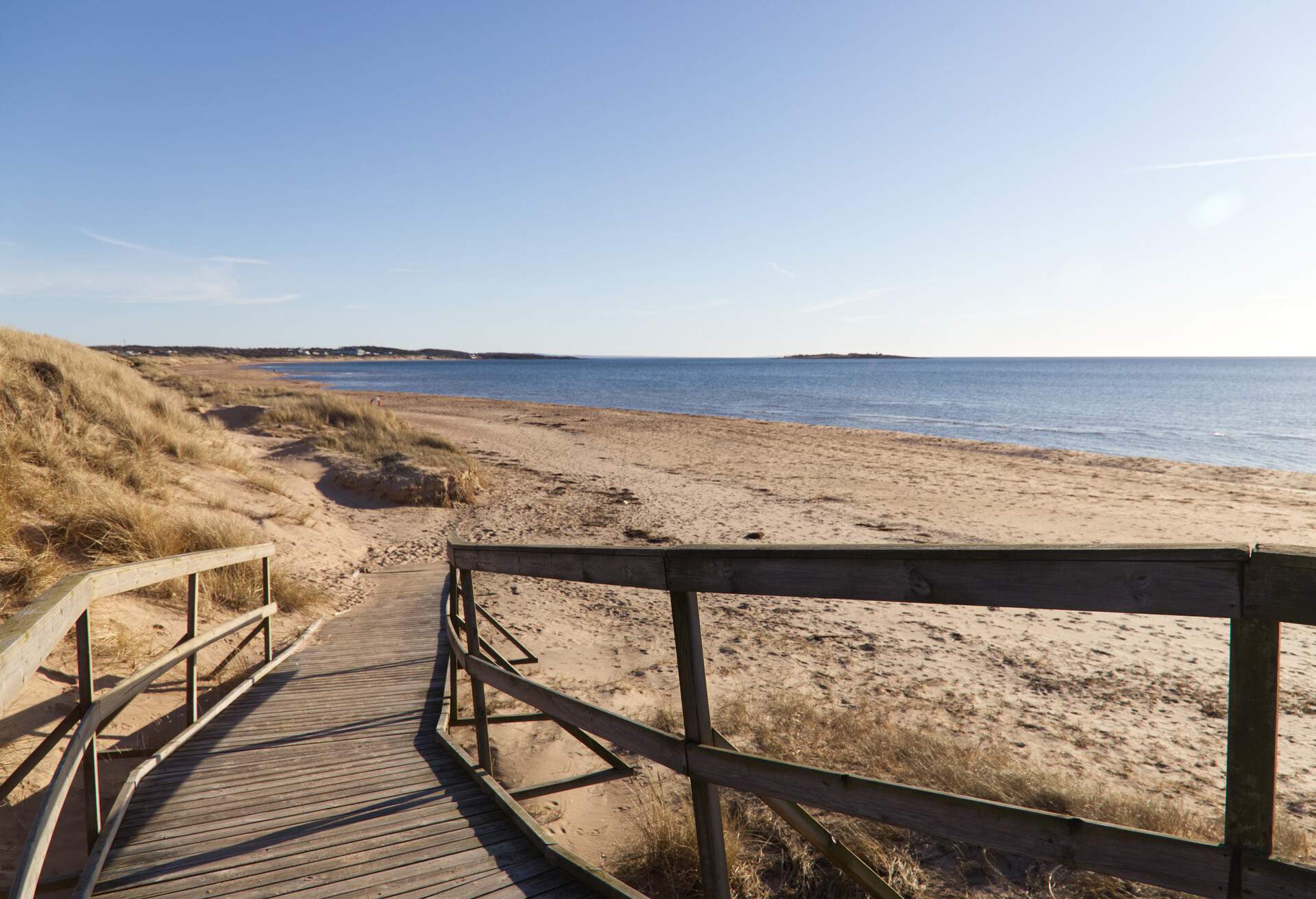 DEST_SWEDEN_TYLÖSAND_BEACH_GettyImages-1382293140