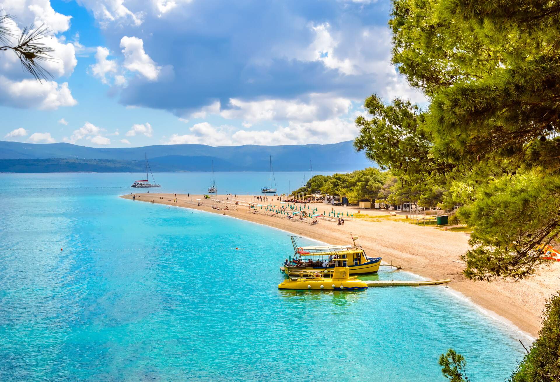 DEST_CROATIA_BRAC-ISLAND_BOL-TOWN_ZLATNI-RAT-BEACH-GettyImages-1206713712