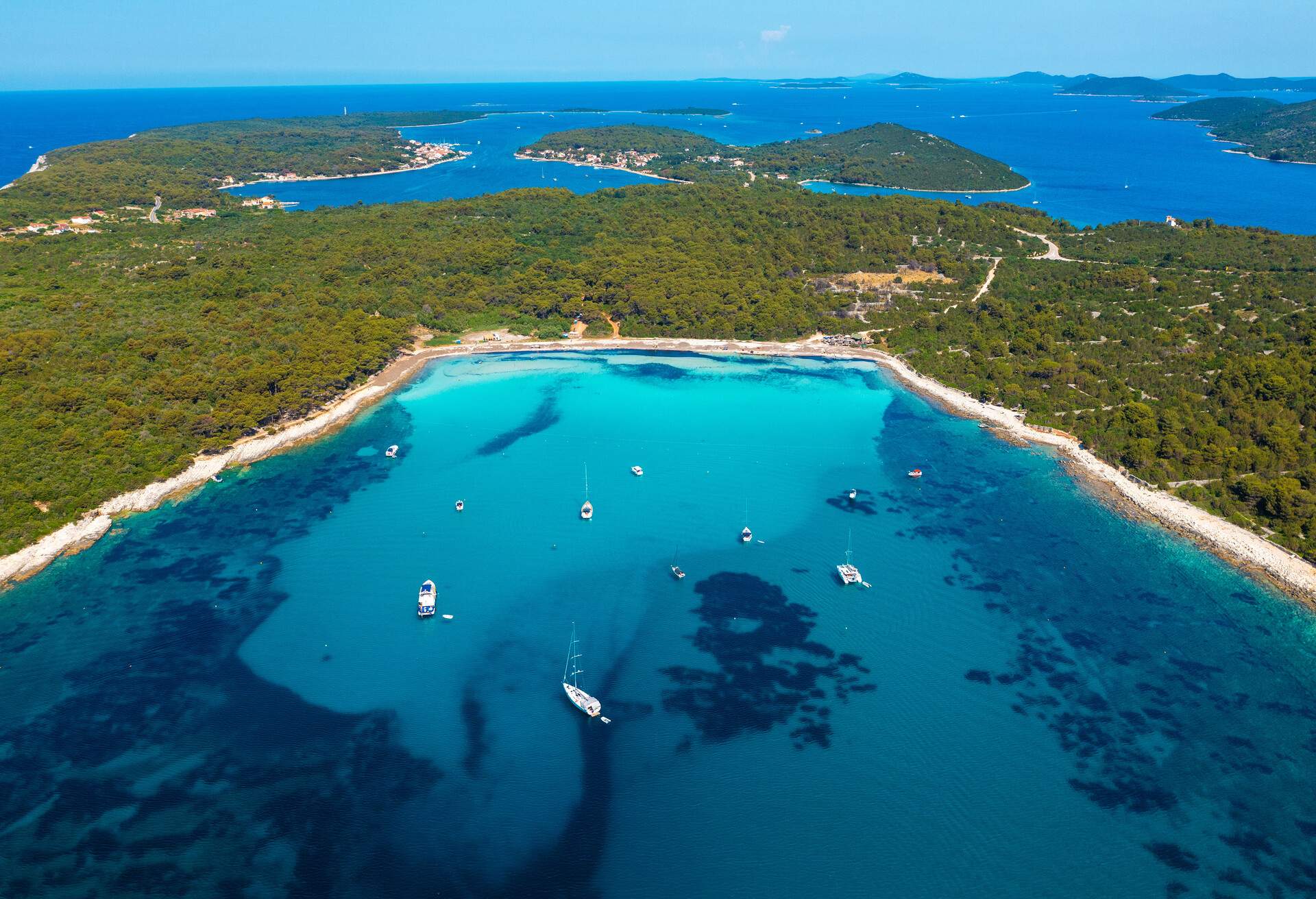 DEST_CROATIA_DUGI-OTOK_SAKARUN-BEACH-GettyImages-1329317568