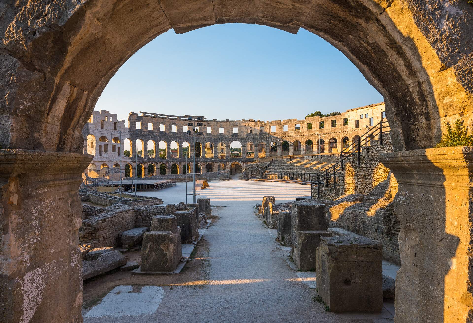 DEST_CROATIA_PULA_GettyImages-502821316