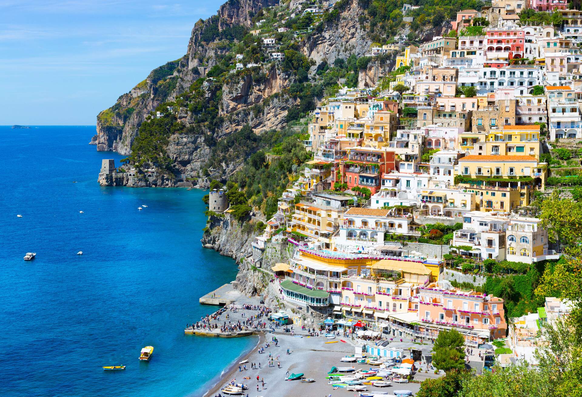 DEST_ITALY_SORRENTO_CAMPANIA_AMALFI_POSITANO_GettyImages-679463384