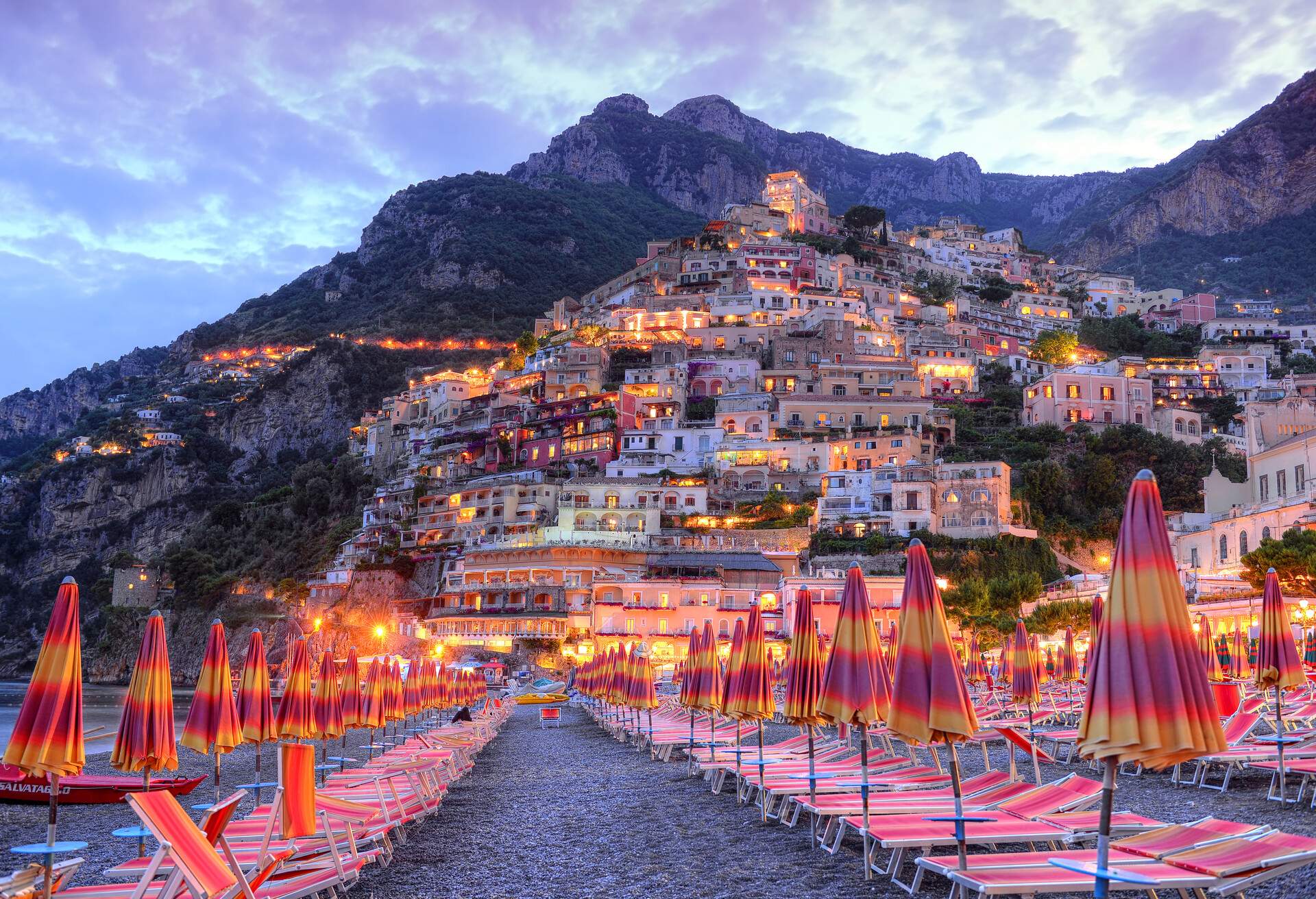 DEST_ITALY_AMALFI-COAST_POSITANO_shutterstock_460568692