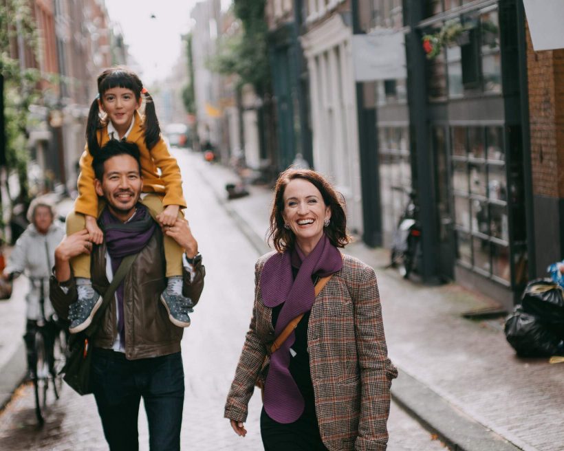 netherlands_amsterdam_theme_family_people