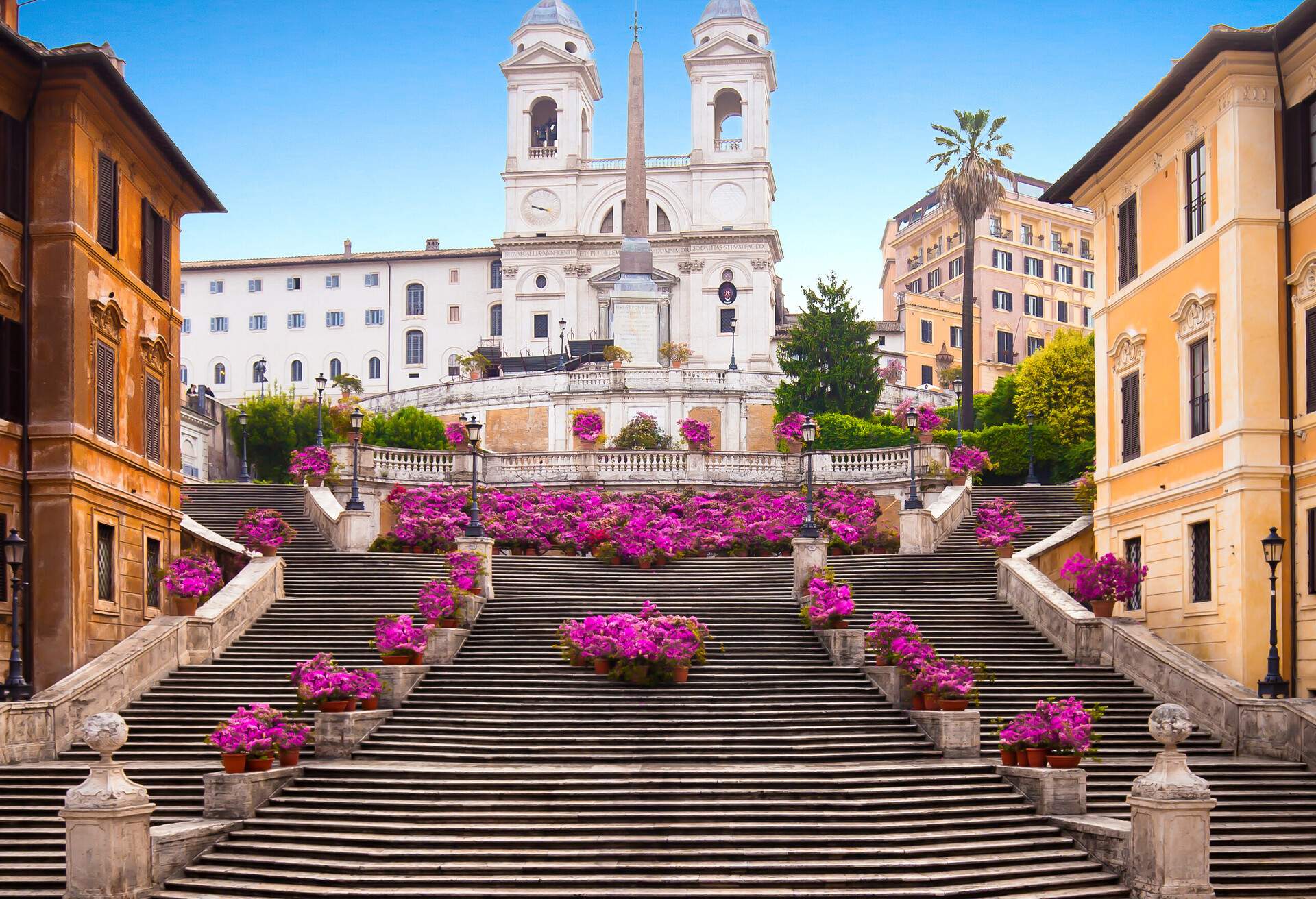 DEST-ITALY-ROME-Spanish-Steps-in-the-spring-GettyImages-641373198.jpg