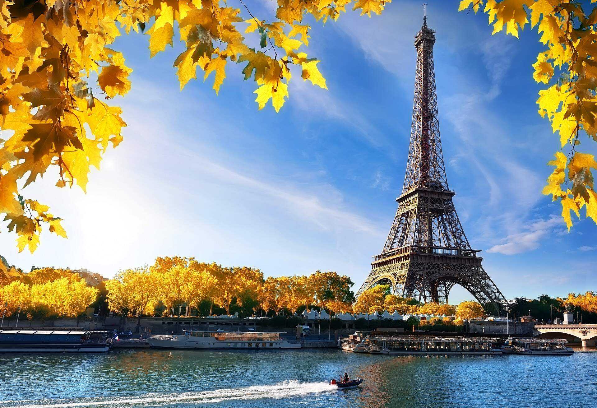 Seine in Paris with Eiffel Tower in sunrise time