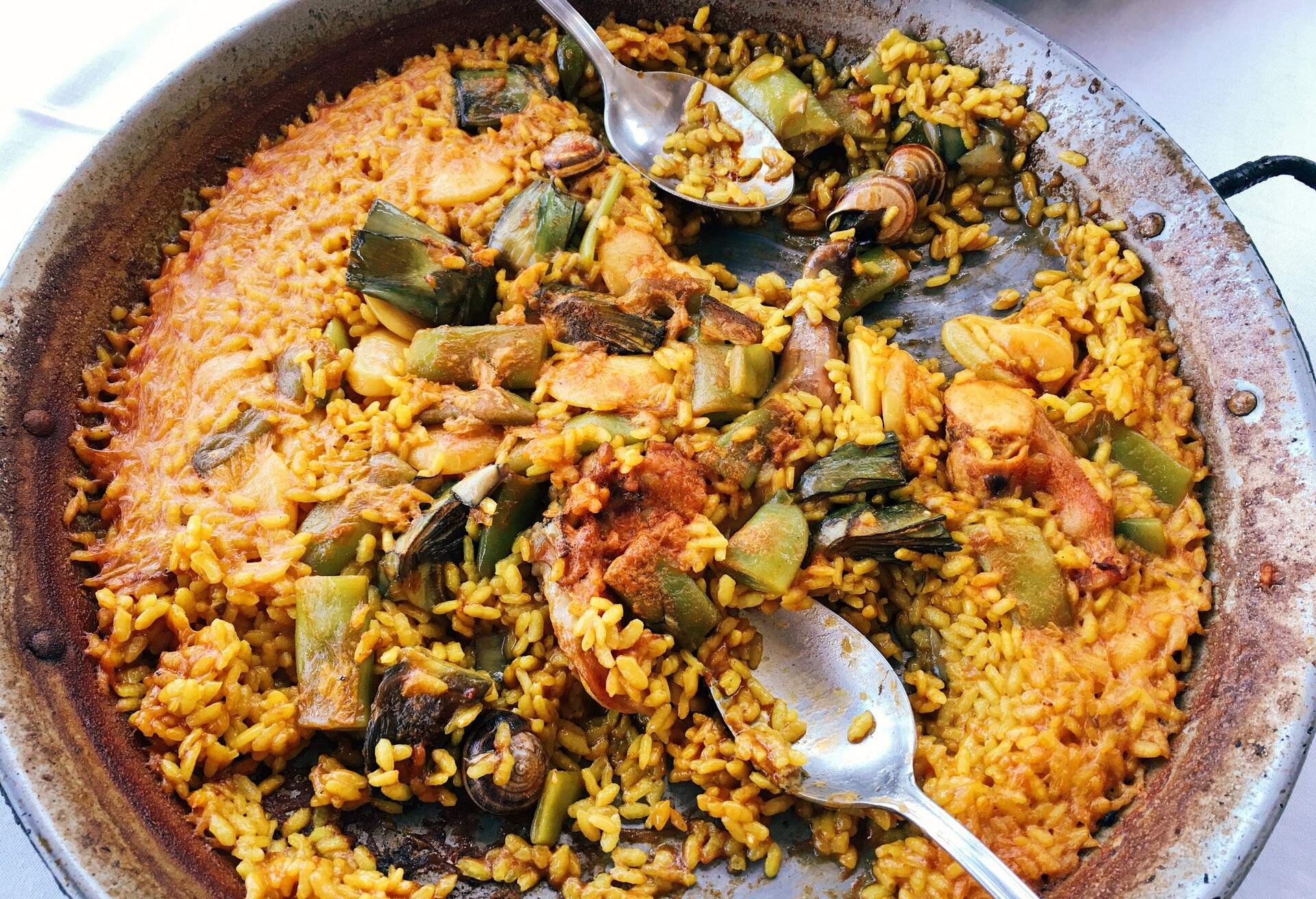 THEME_FOOD_SPANISH_TRADITIONAL_VALENCIA_PAELLA_GettyImages-901161078