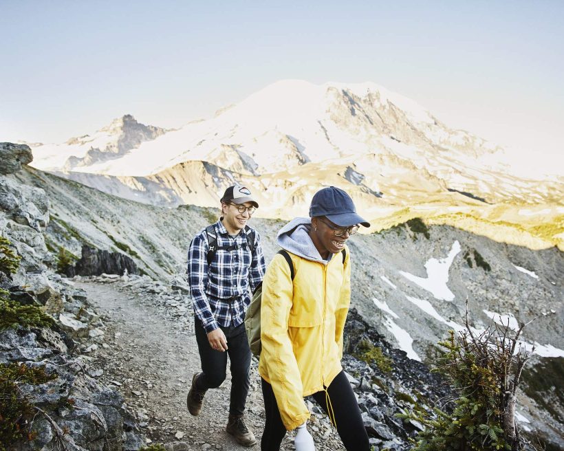 dest_alps_mt-rainier_theme_hiking_people_friends_couple_gettyimages-1287678994_universal_within-usage-period_85181