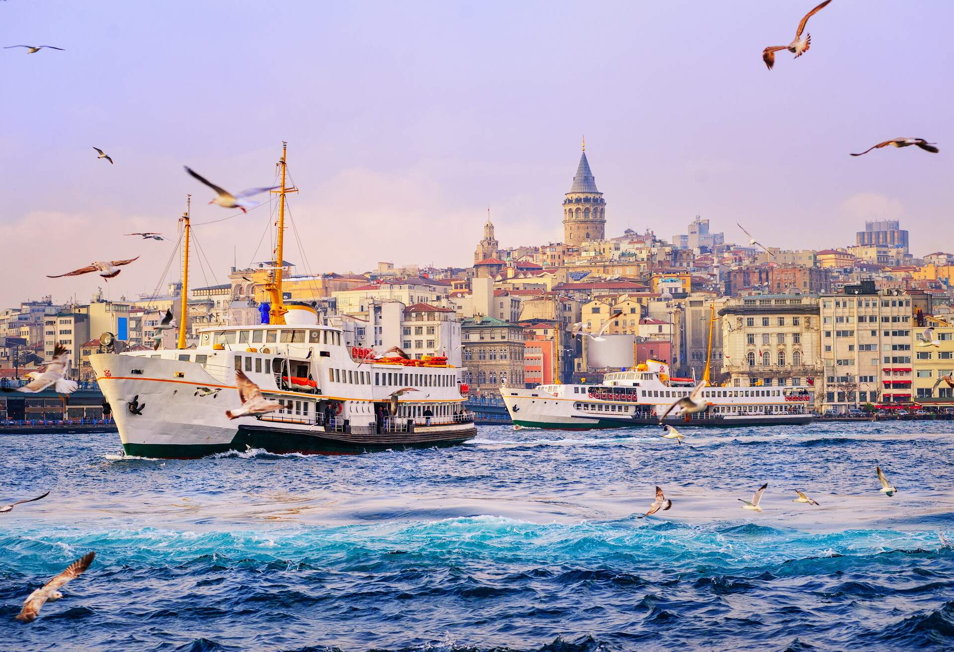 DEST_ISTANBUL_TURKEY_shutterstock-premier_227997625