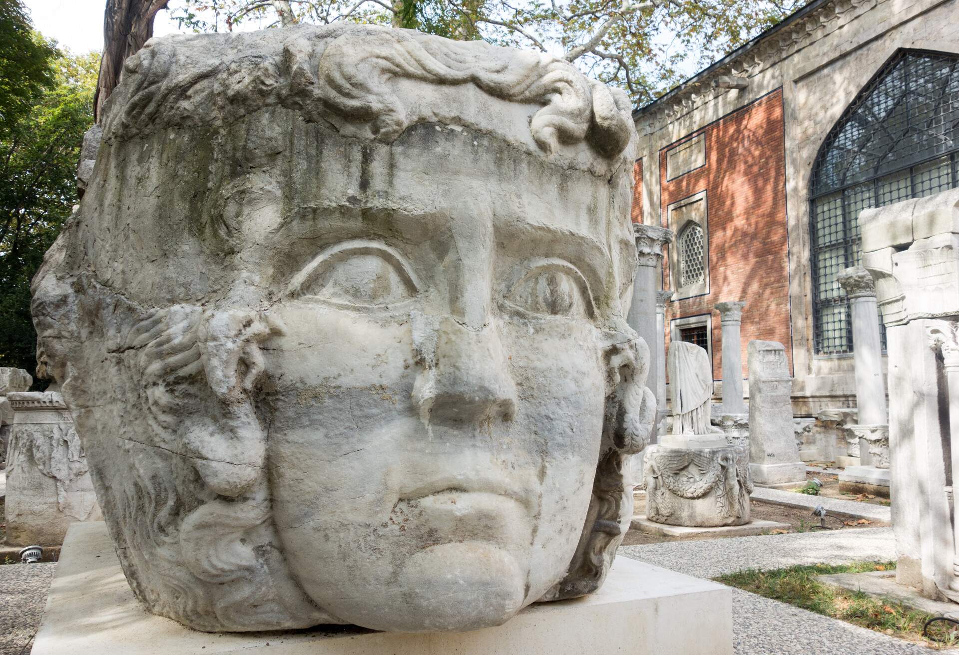 DEST_TURKEY_ISTANBUL_ARCHEOLOGICAL-MUSEUM_GettyImages-520687683