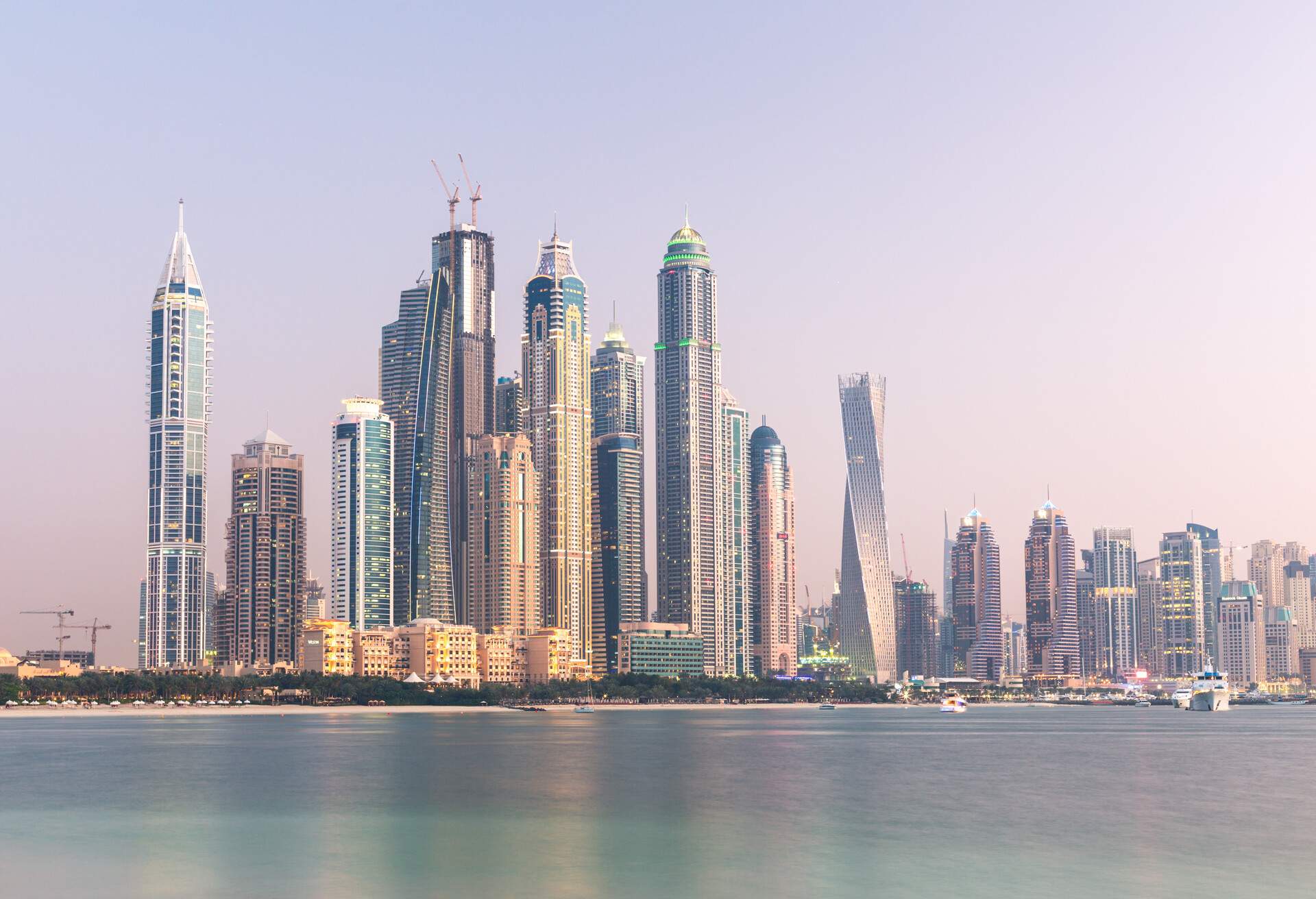 DEST_UNITED-ARAB-EMIRATES_DUBAI_dubai-marina-skyline_GettyImages-524665475-3.jpg