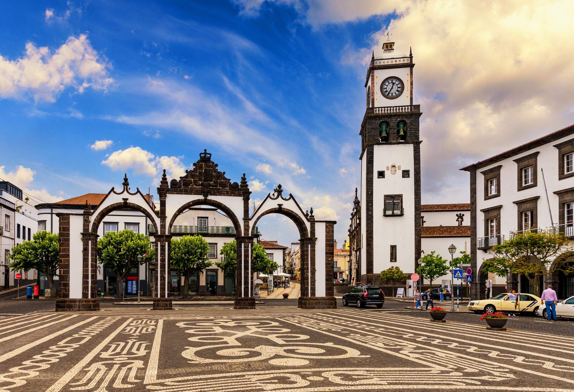 Portas da Cidade, the city symbol of Ponta Delgada in Sao Miguel Island in Azores, Portugal. Portas da Cidade (Gates to the City), Ponta Delgada, Sao Miguel.