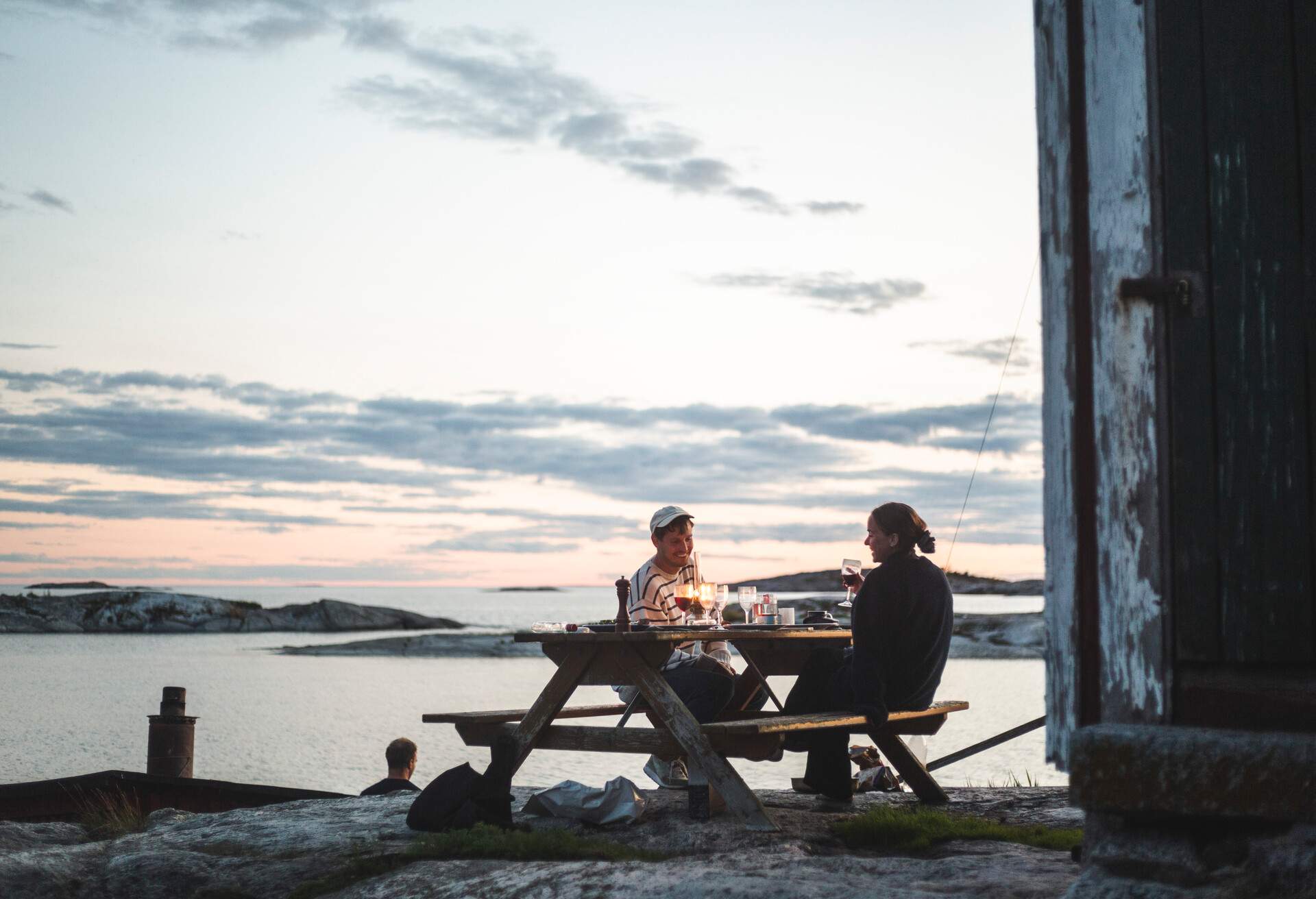 DEST_SWEDEN_STOCKHOLM_ARCHIPELAGO_PEOPLE_COUPLE_GettyImages