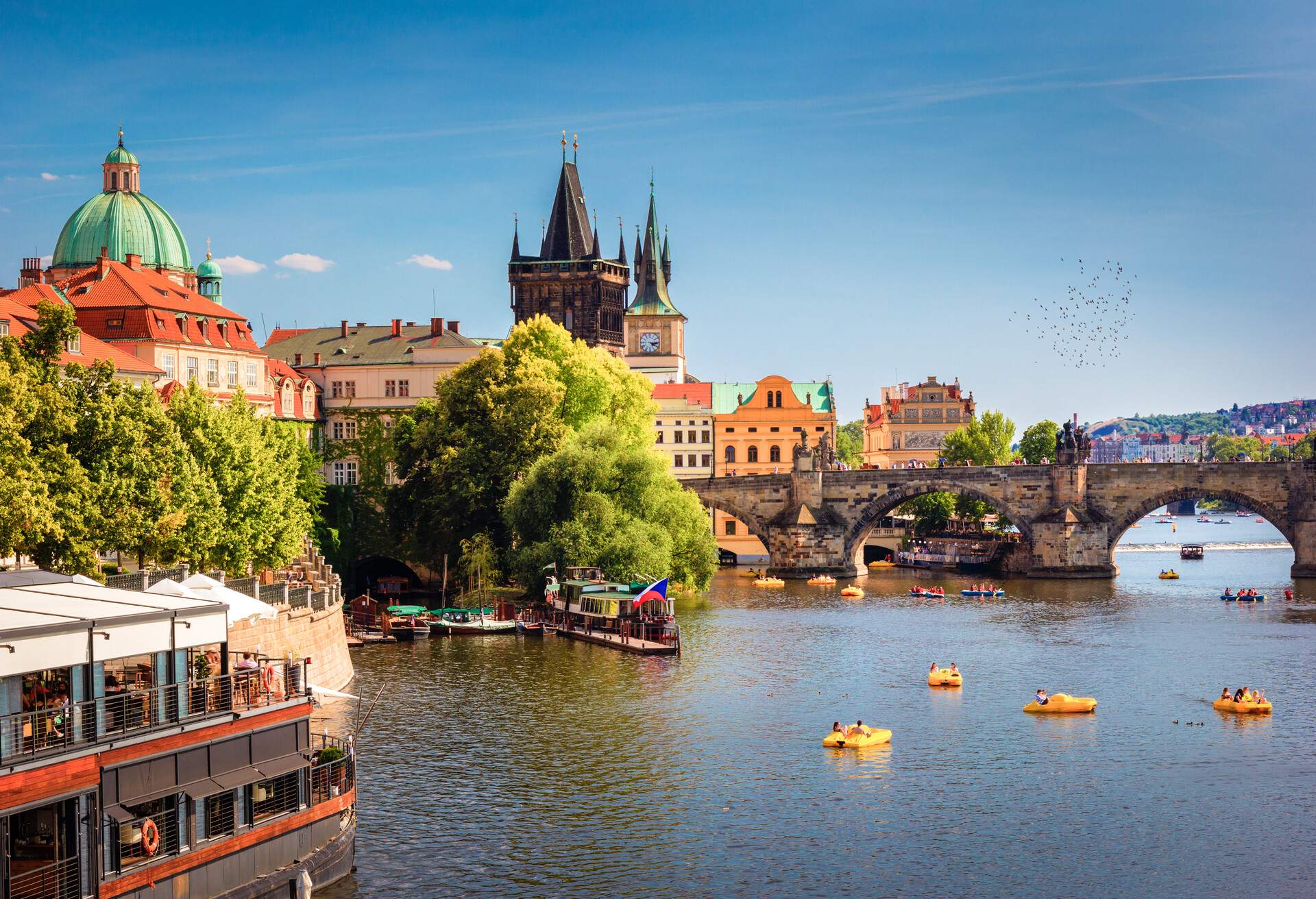 Charles Bridge and Prague Castle, Prague, Czech Republic..Image taken outdoors, daylight.