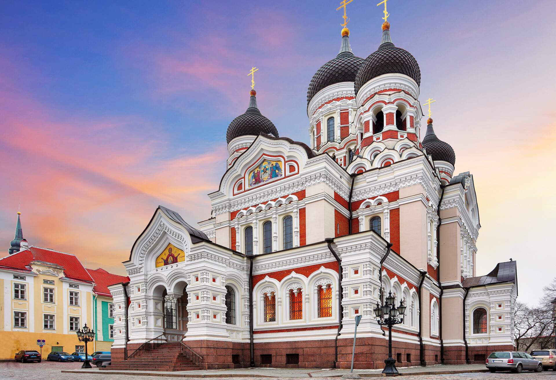 DEST_ESTONIA_TALLINN_NEVSKY-ORTHODOX-CATHEDRAL_GettyImages-646366932