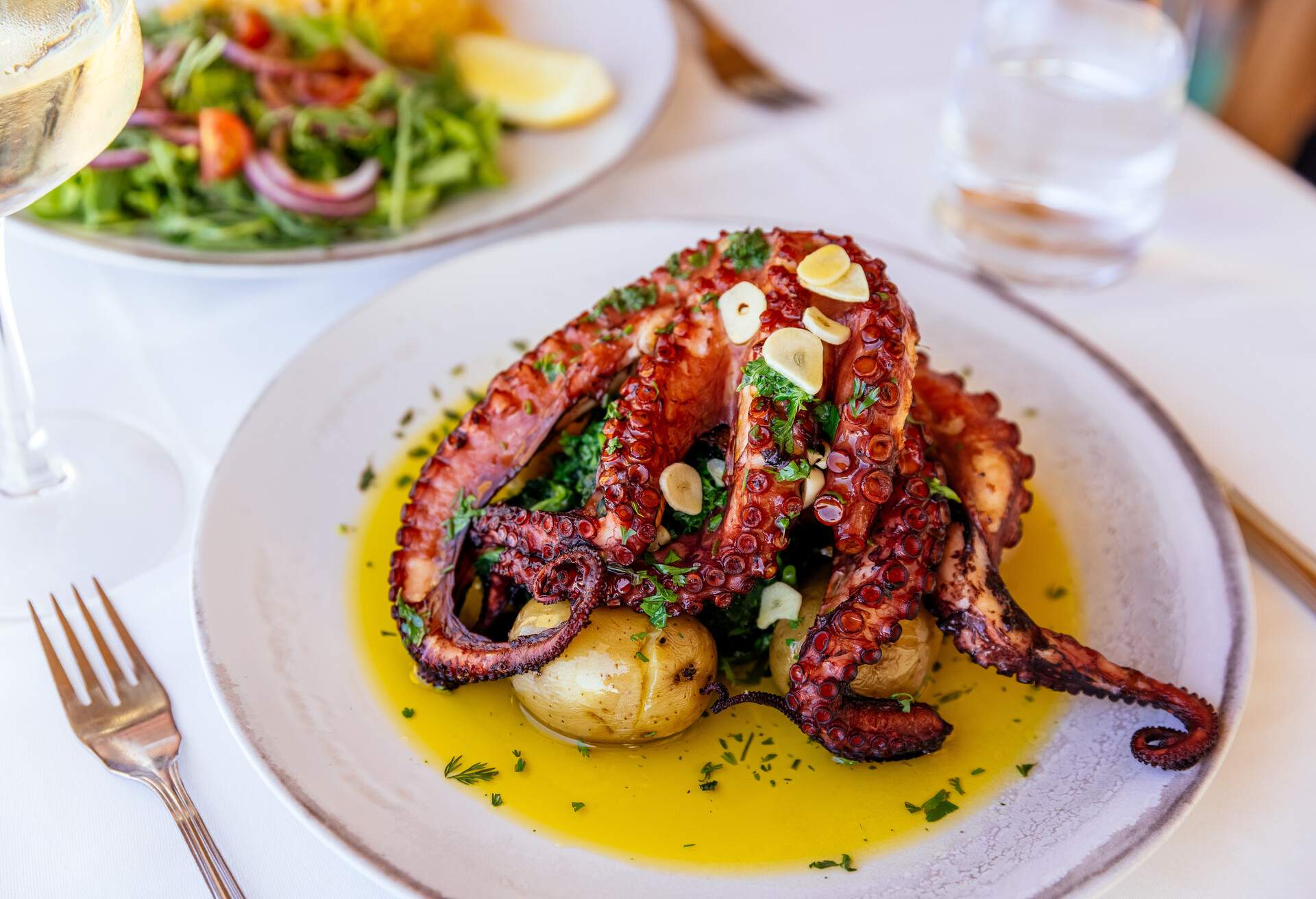 FOOD_GRILLED_OCTOPUS