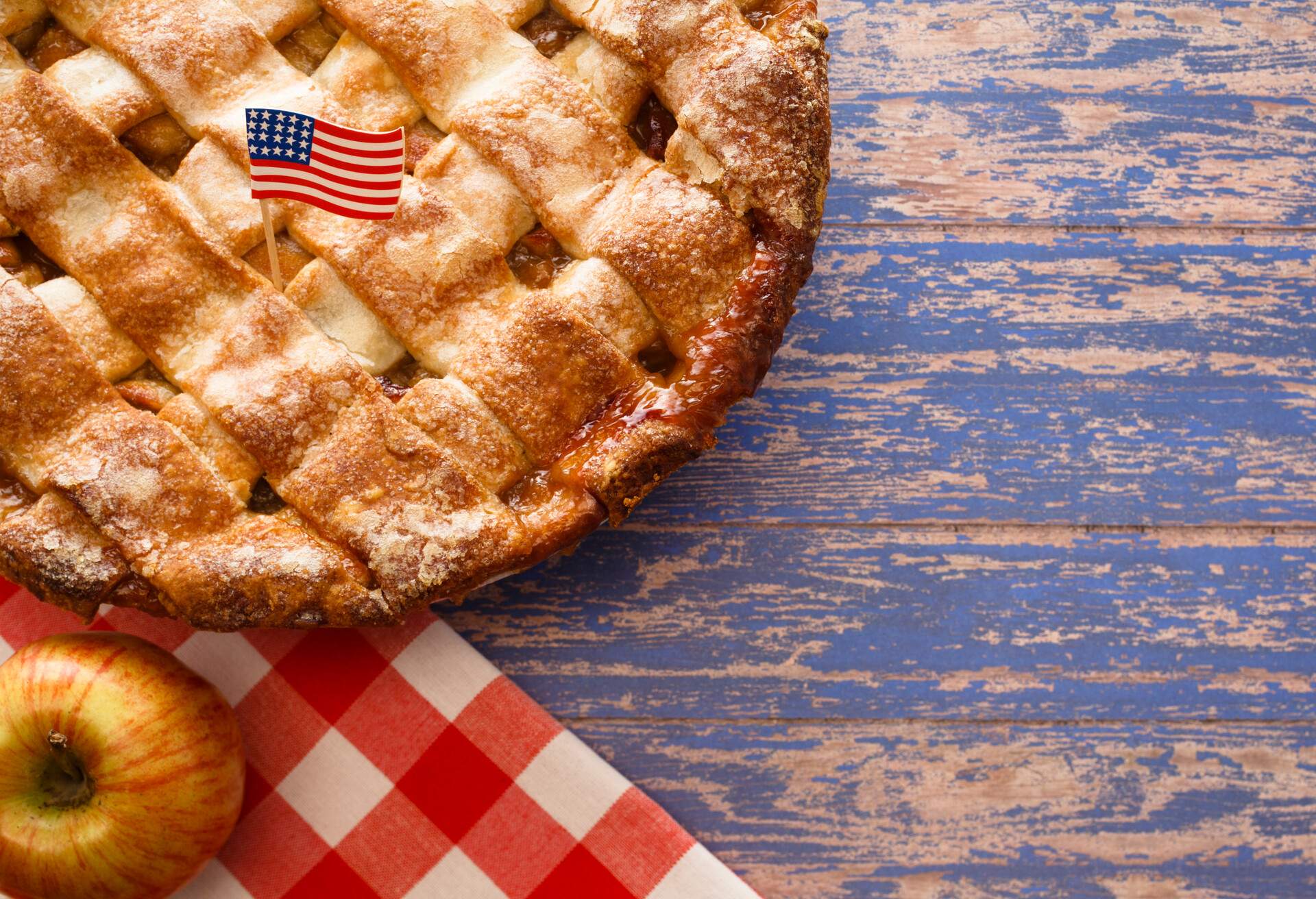 US flag on a latice crust apple pie
