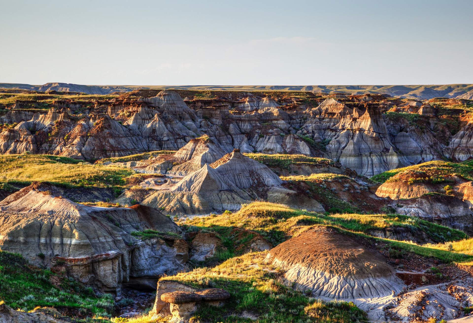 DEST_CANADA_ALBERTA_DRUMHELLER_GettyImages-869859326