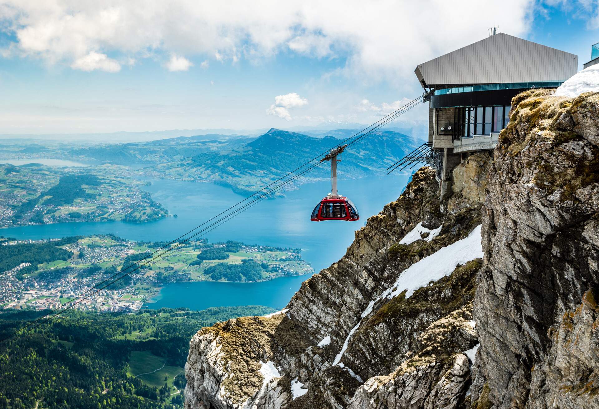 Pilatus Kulm und Seilbahn, Gipfel über dem Vierwaldstättersee, Schweiz, Europa