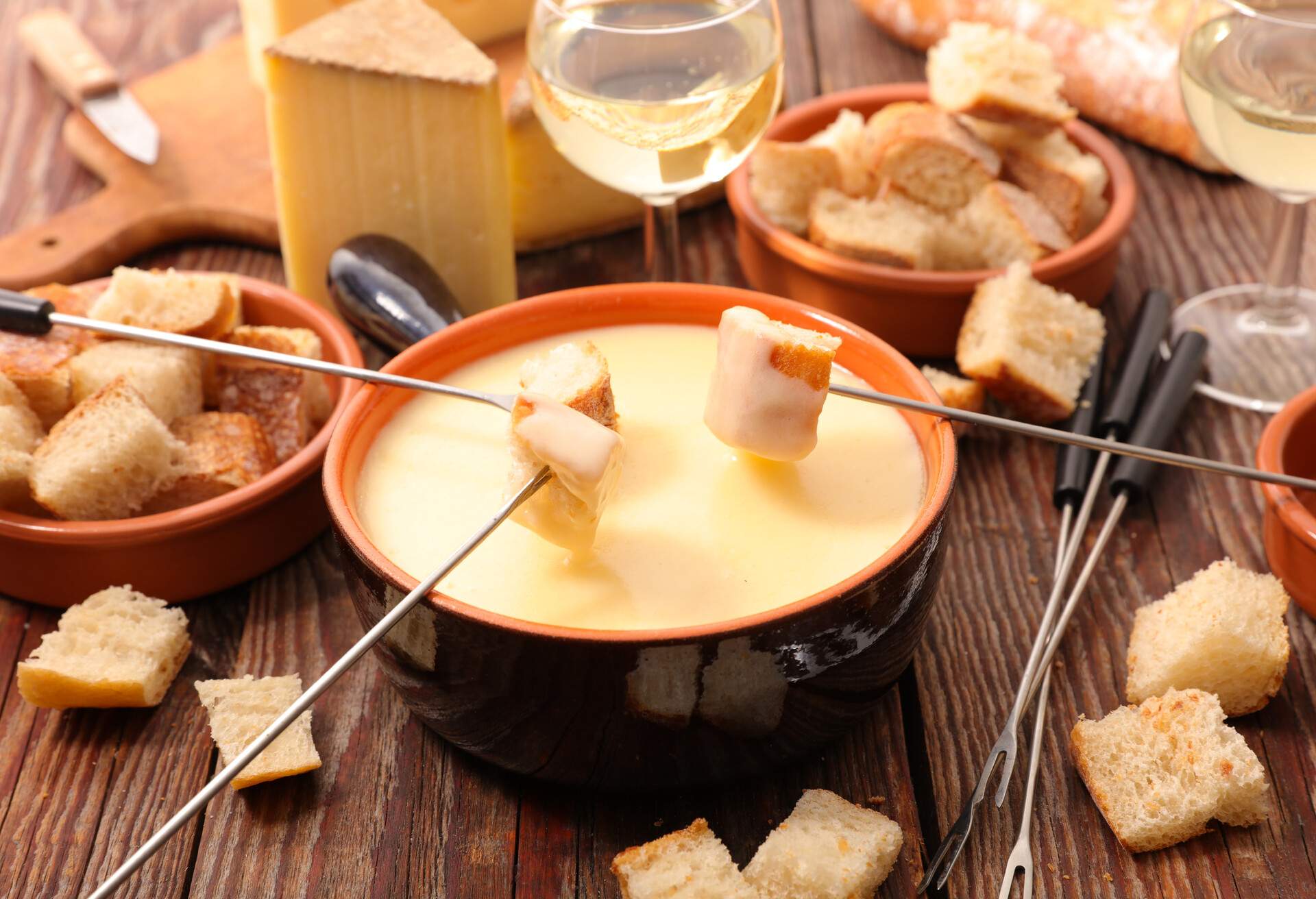 cheese fondue swiss