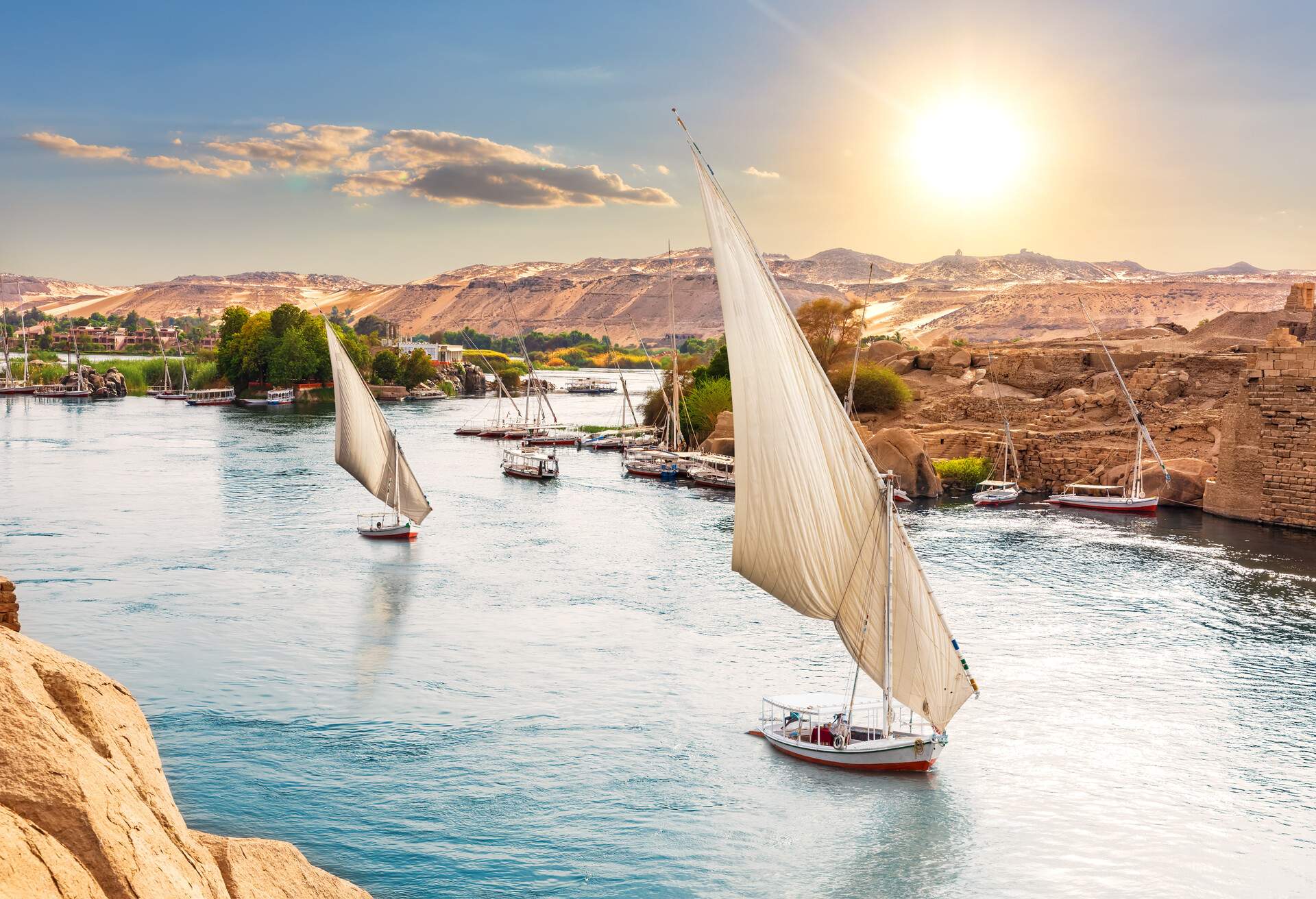 DEST_EGYPT_RIVER-NILE_ASWAN_GettyImages-1327507461