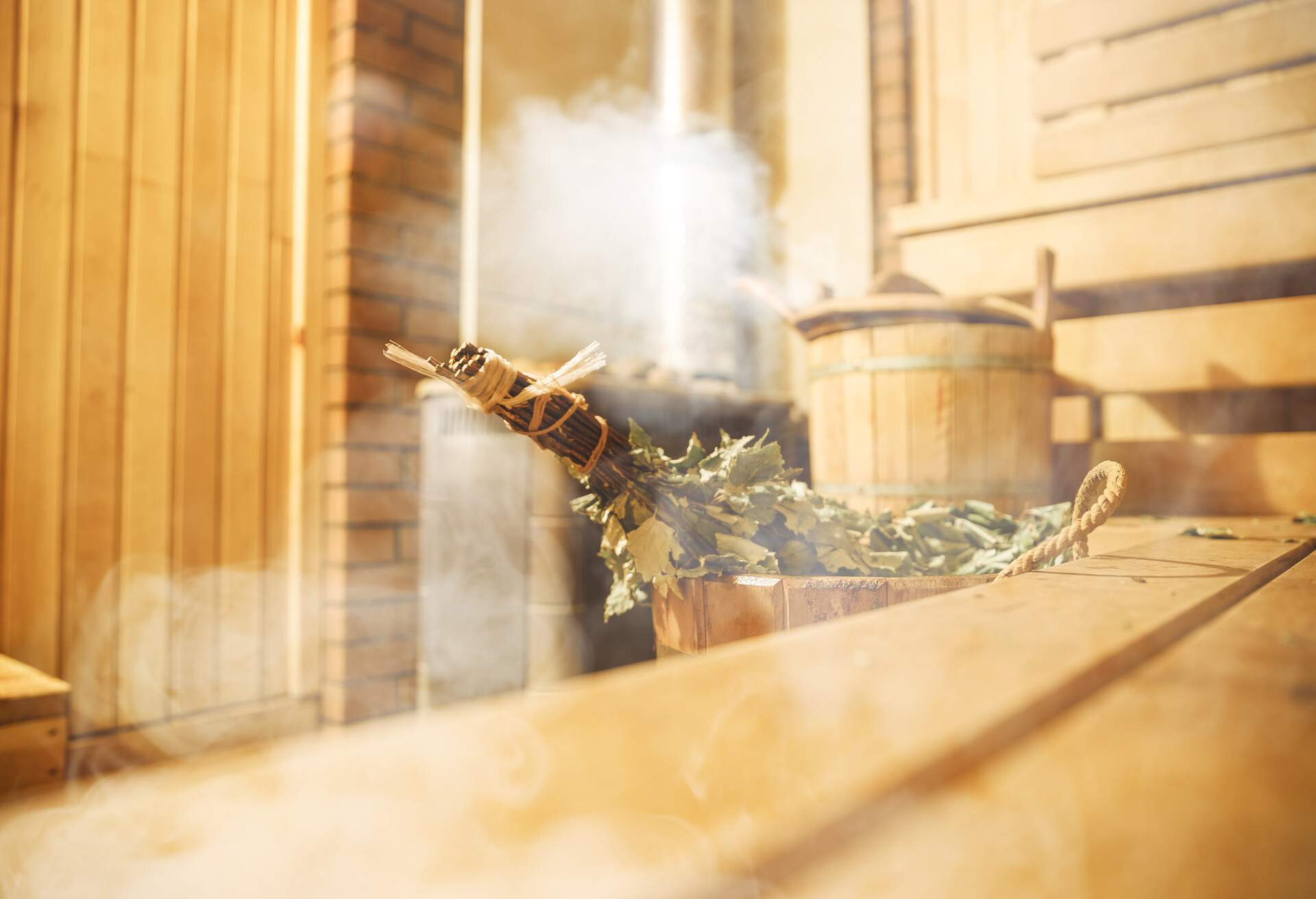 THEME_SPA_WELLNESS_FINNISH_SAUNA_GettyImages-1092056968