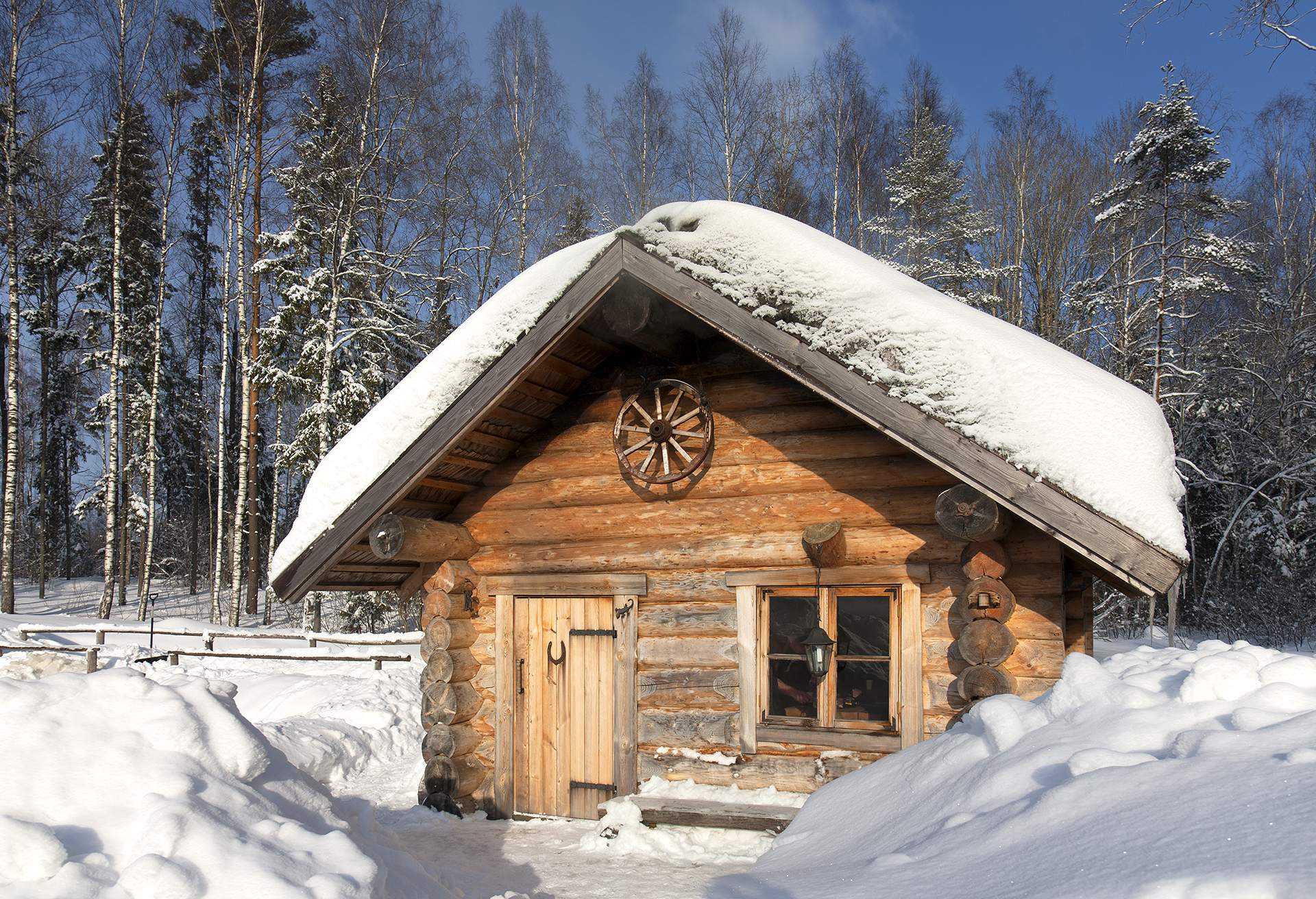 finland_traditional_finnish_smoke_sauna