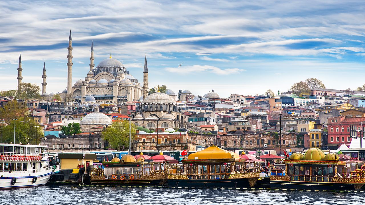 Turkiet 714 kr Billiga flyg till Turkiet under 2024/25 | momondo