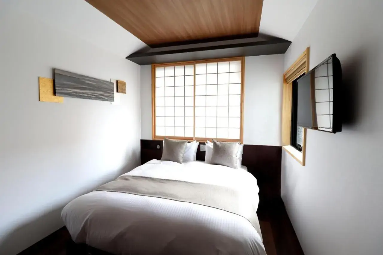 stay-sakura-kyoto-suzaku-oji-booking-209250649