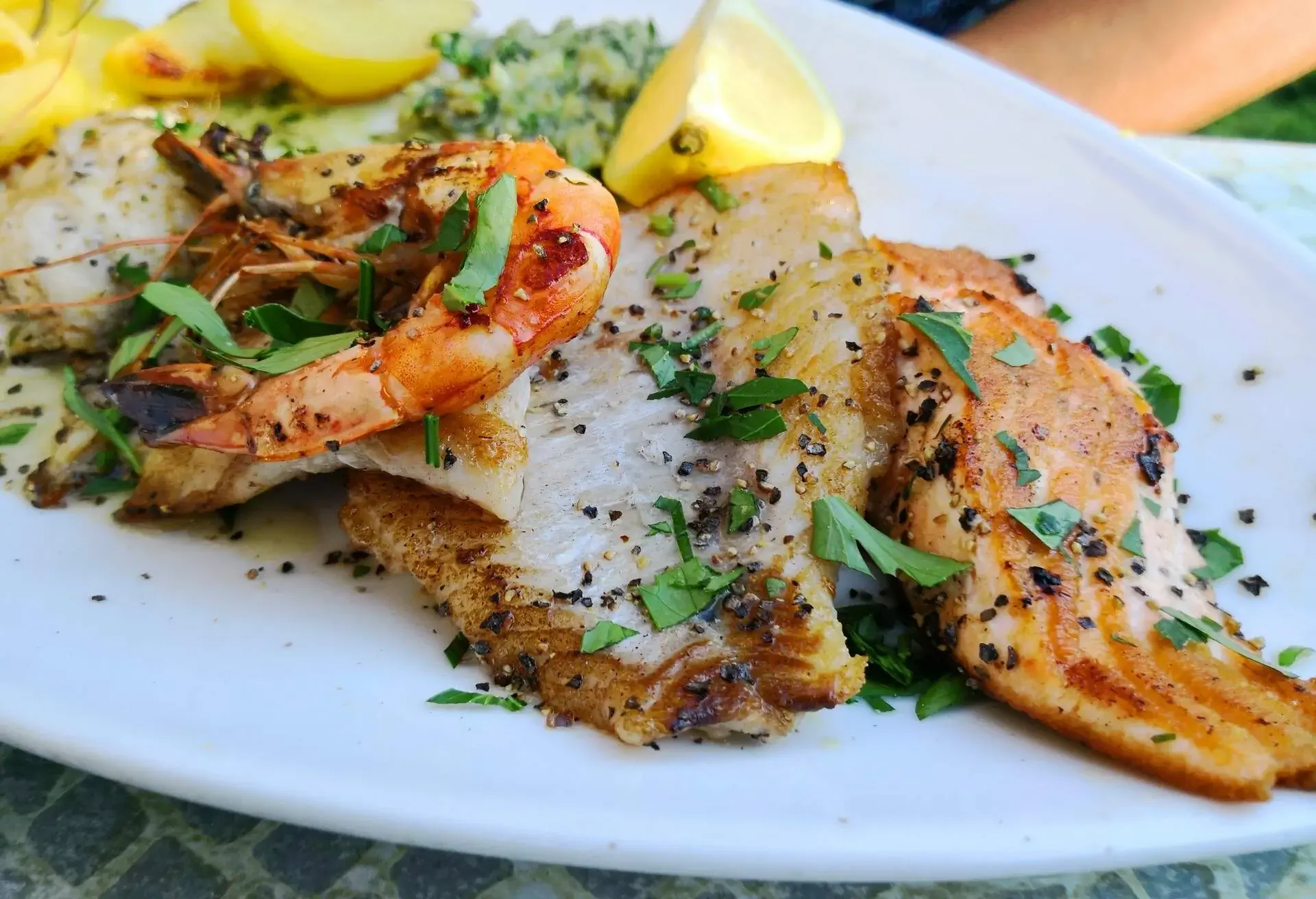 THEME_FOOD_FISH_SEAFOOD-PLATTER