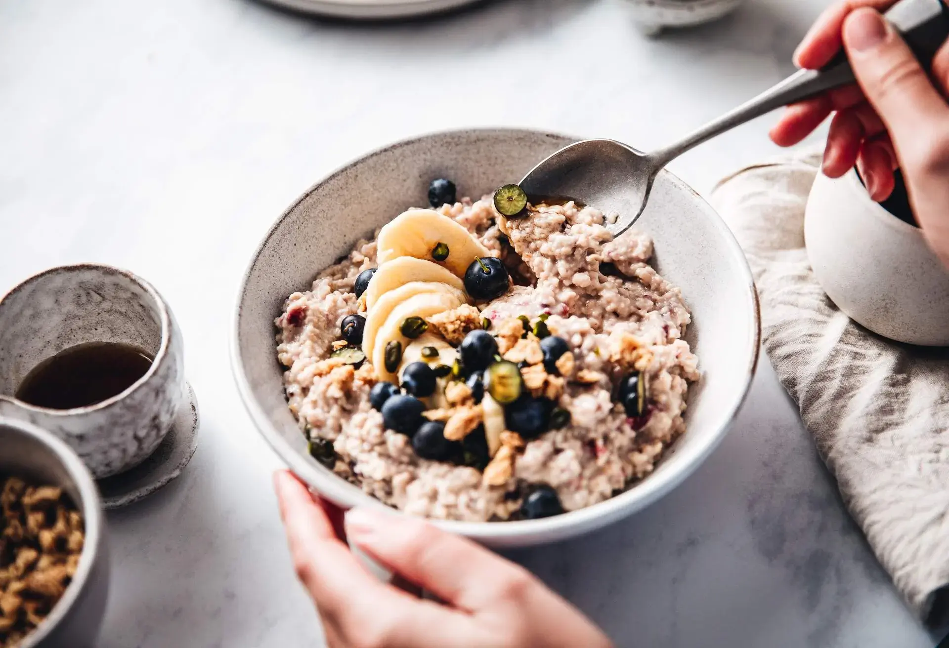 FOOD_OAT_BOWL_FRUIT
