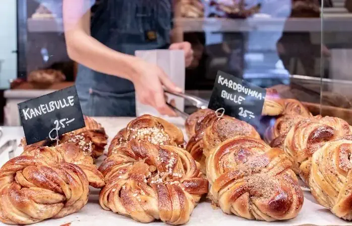 dest_sweden_stockholm_theme_food_cafe_bakery_unsplash