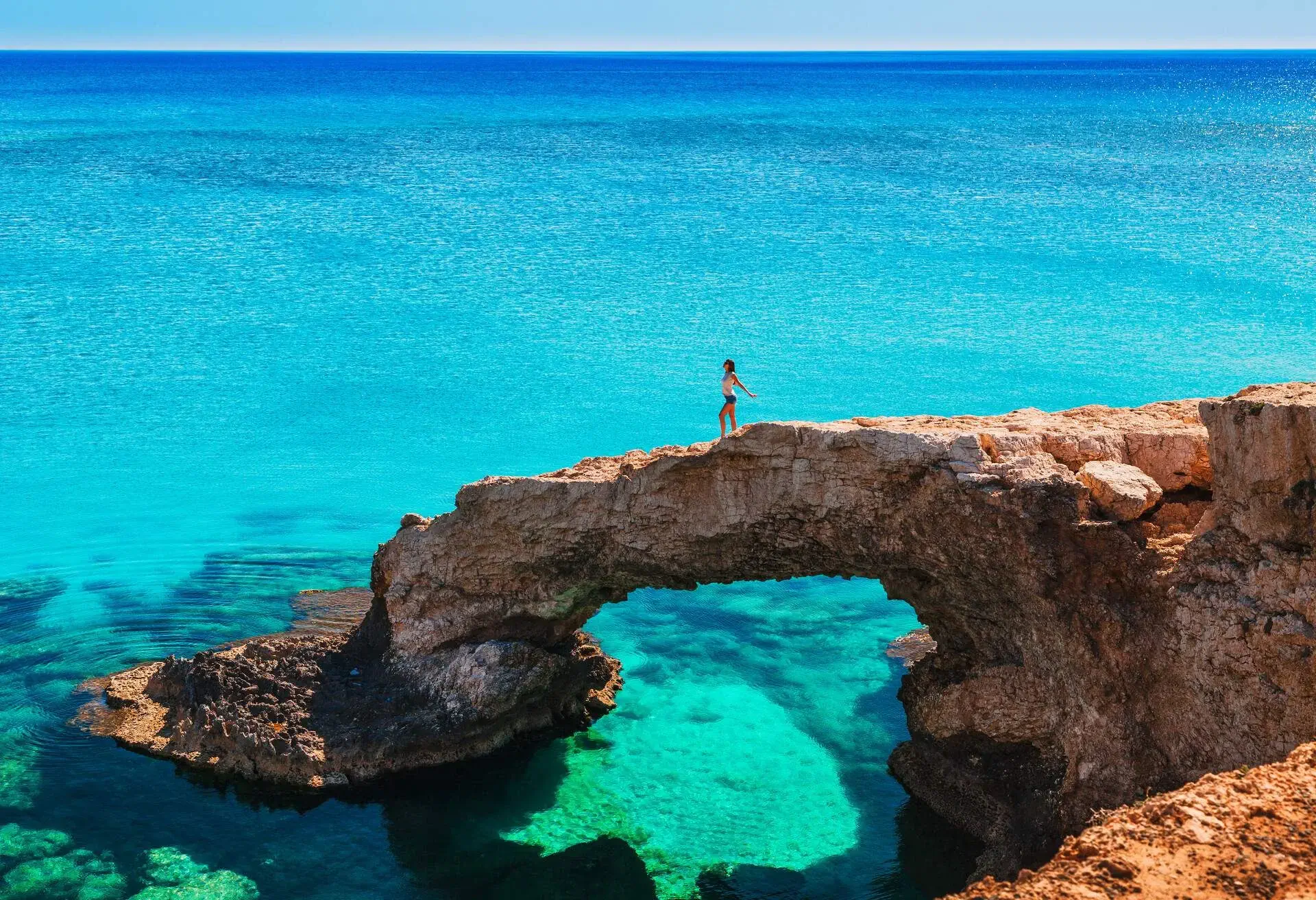 dest_cyprus_ayia-napa_cavo-greco_protaras_lovers-bridge_shutterstock_439763302_universal_within-usage-period_31065