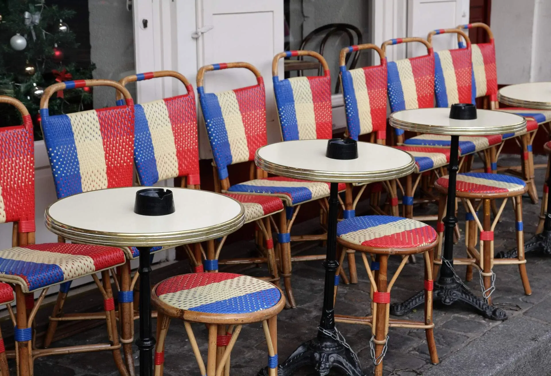 DEST_FRANCE_PARIS_MONTMARTRE_CAFE_RESTAURANTS