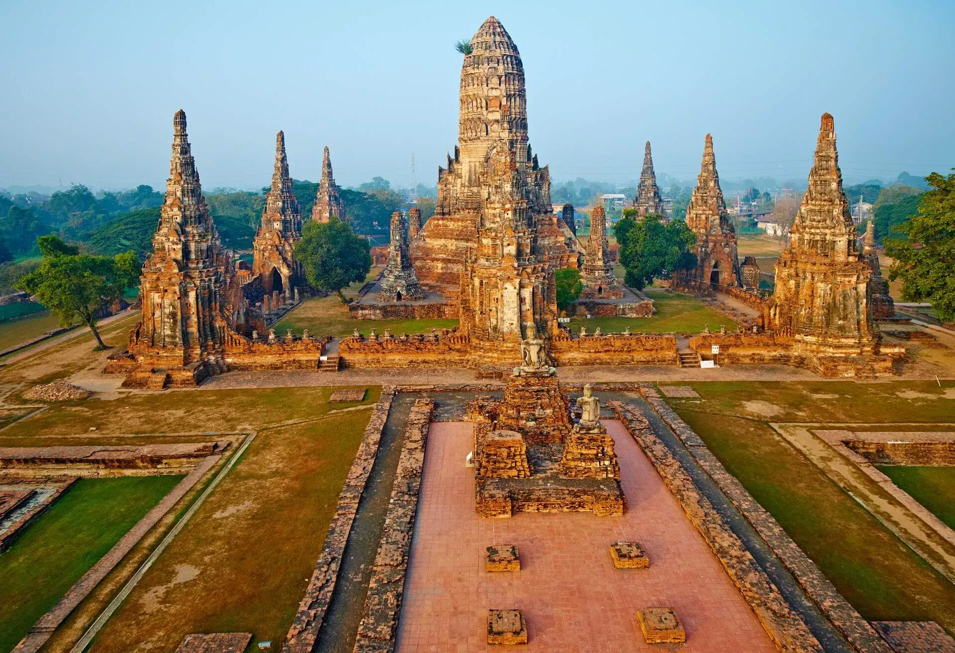 Thailand, Ayutthaya, Ayutthaya Historical Park, Wat Chai Wattanaram.