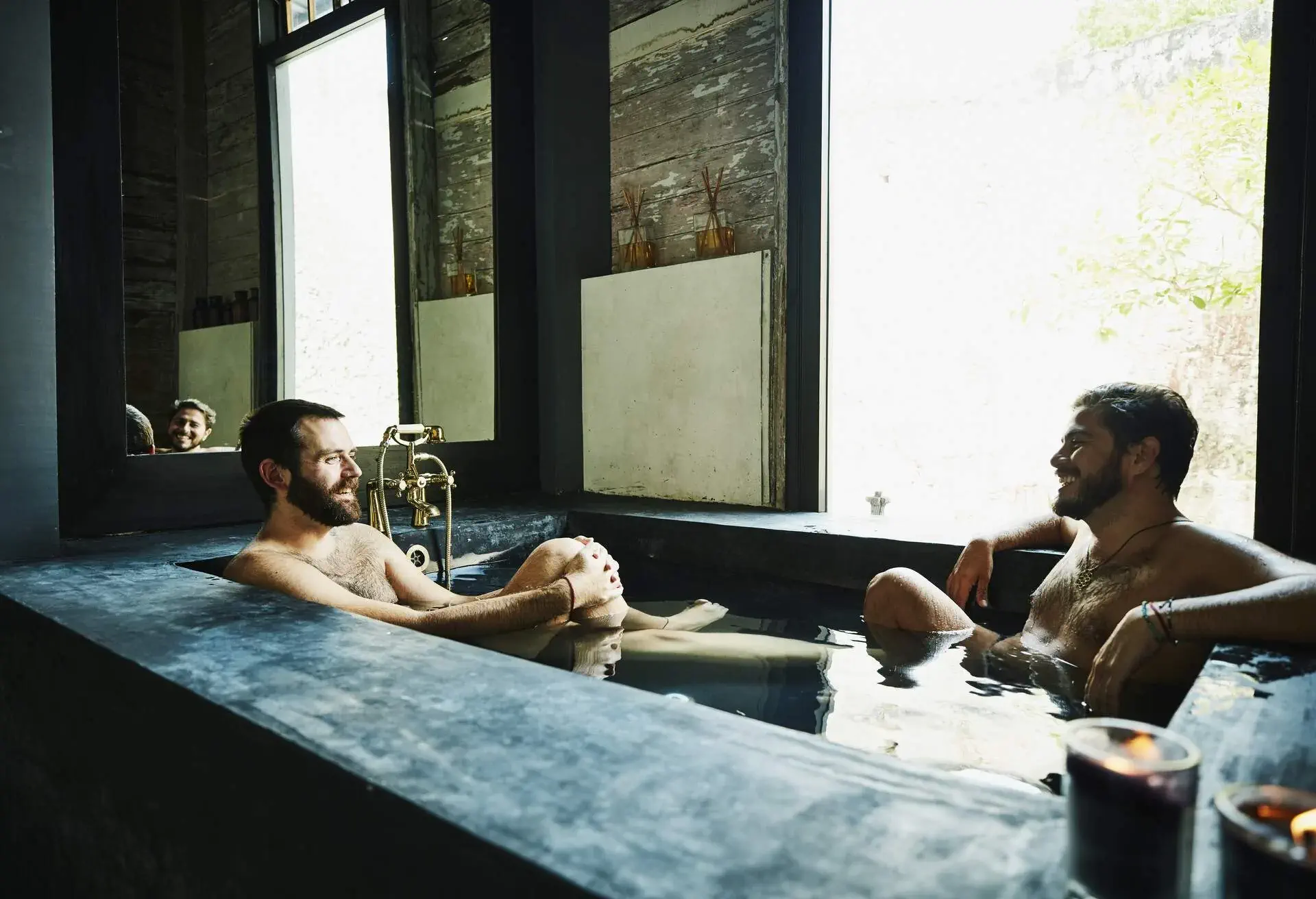 hotel_spa_lgbtq_gay_couple
