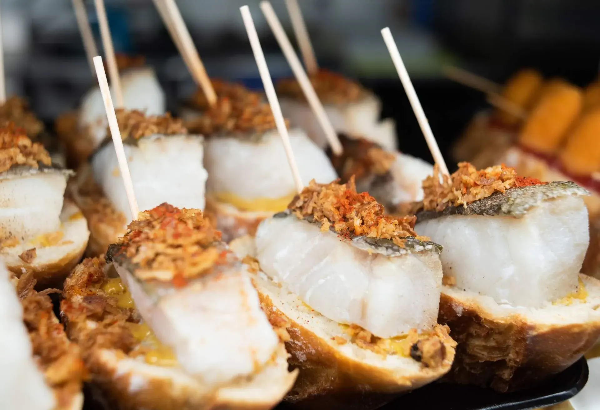THEME_FOOD_SPANISH_TAPAS_PINTXOS_PINCHO_COD_FISH_GettyImages-1439741688