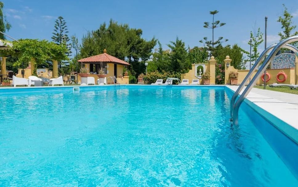 Pool Foto