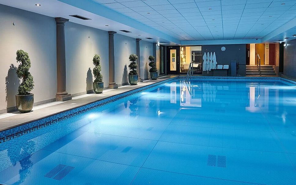 Pool Foto