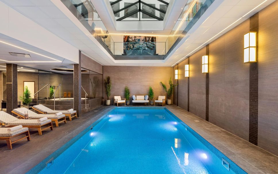 Pool Foto