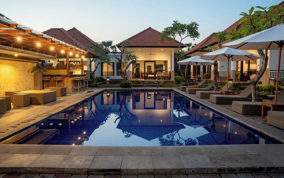 Pool Foto