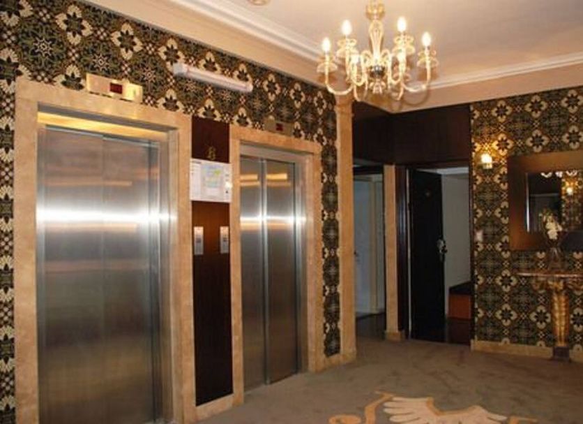 Hall Foto
