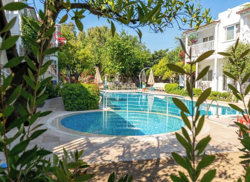 Pool Foto