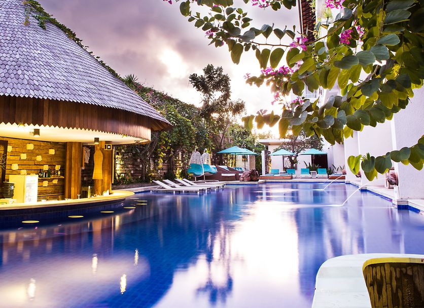 Pool Foto