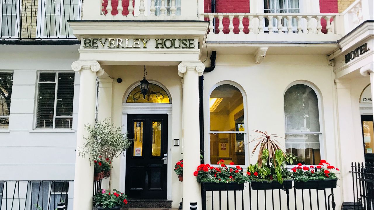 Beverley House Hotel i London, Storbritannien från 725 kr Erbjudande