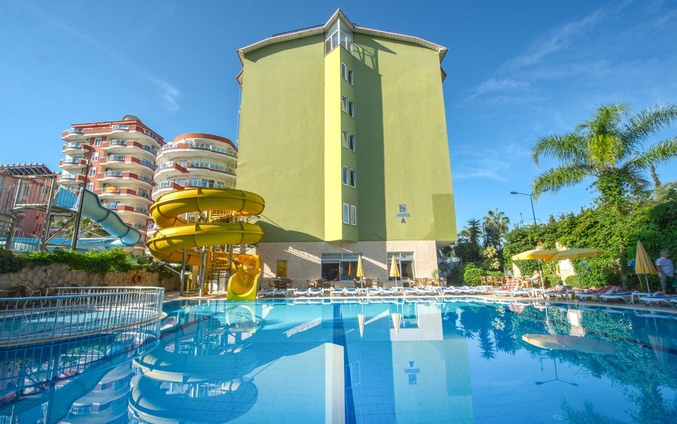 Pool Foto
