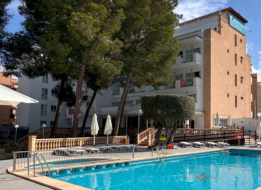 Pool Foto
